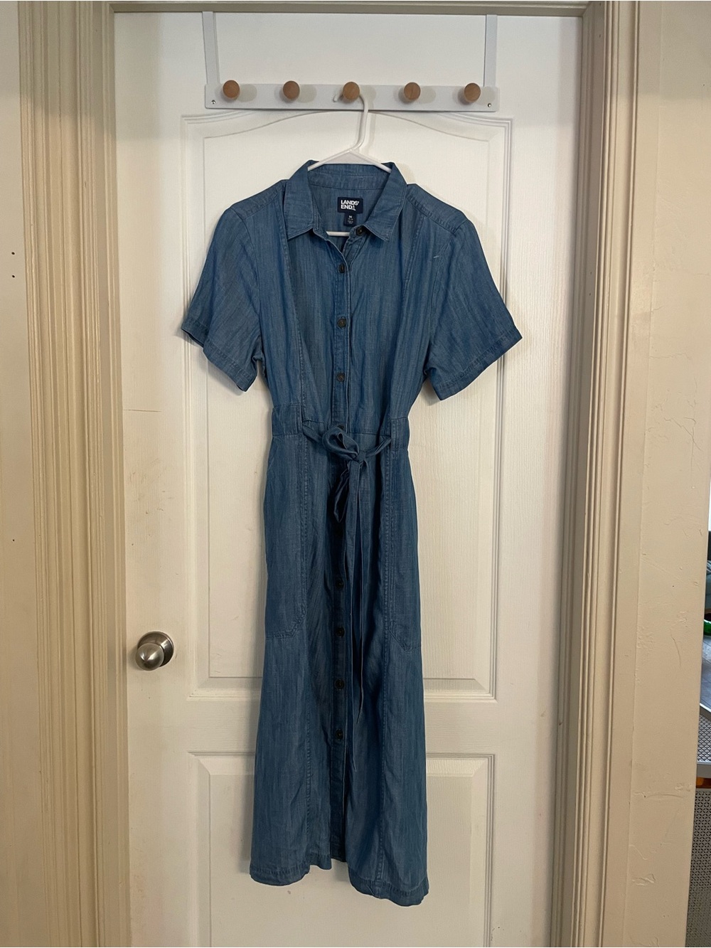Lands End Women’s Denim Maxi Shirt Dress with Tie Belt Medium, 10-12. #206